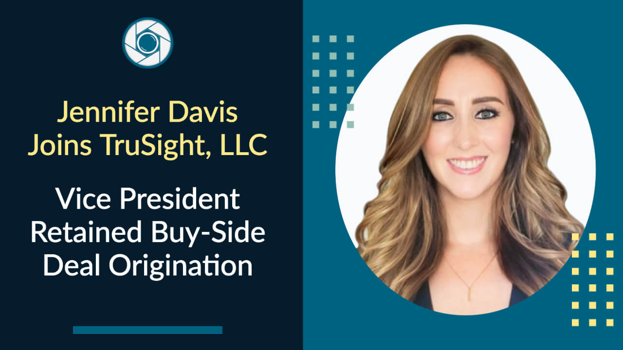 Jennifer Davis Profile Photo - Vice President, Retained Buy Side Deal Origination 